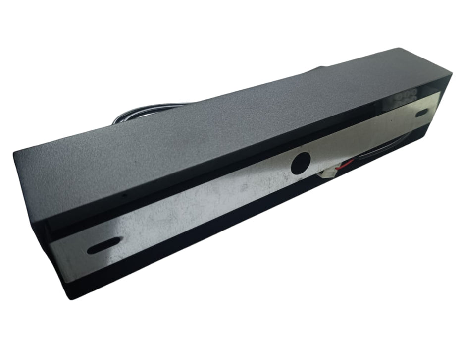 LUM-1024 BELT SERIES | ACCESORIO DE CONTINUIDAD PARA RIEL MAGNETICO / ENTRADA EN TECHO / CABLE DE SALIDA: 1MT / 275x58MM | 48VDC | COLOR: NEGRO